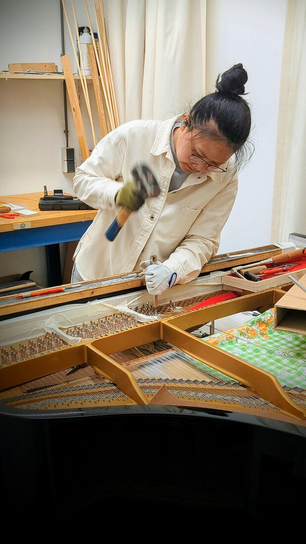 Steinway & Sons grand piano restoration project: restringing