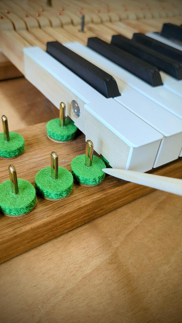 Learning and solving problems with piano mechanism in workshop sessions curated by The 88 Lab
